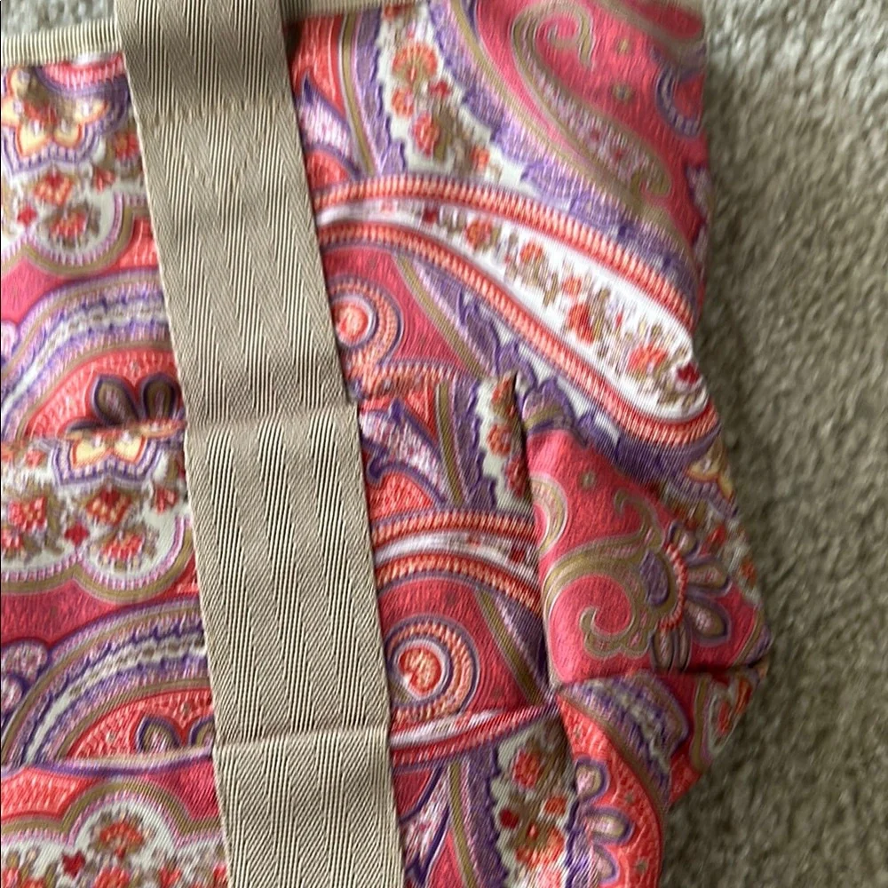 Paisley Tote Bag - Picture 8 of 10